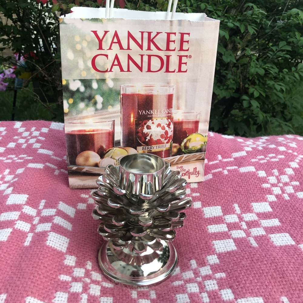 Yankee candle pine one notice holder new with tags
